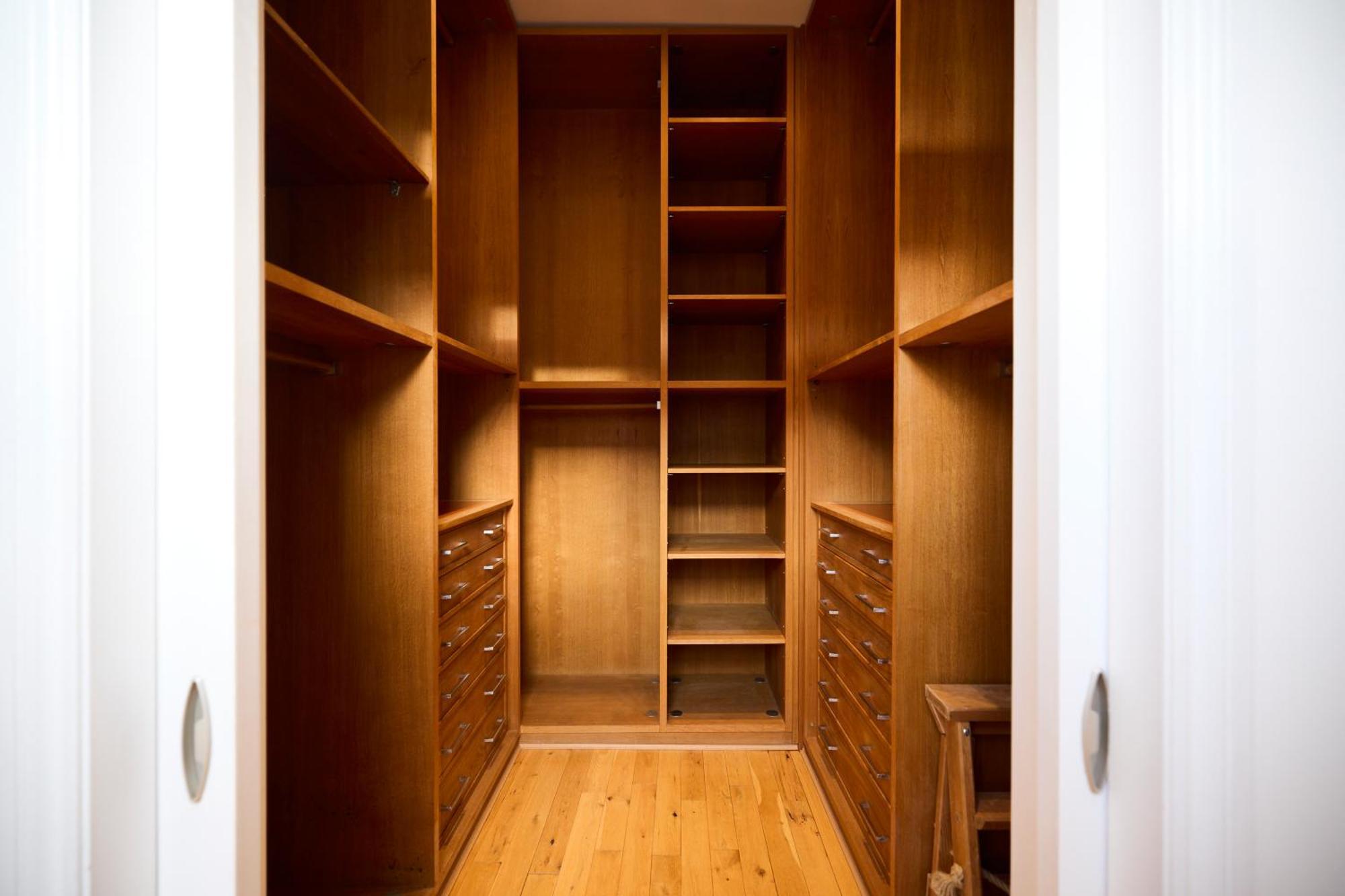 The Hampstead Getaway - Charming 5bdr With Conservatory Apartment